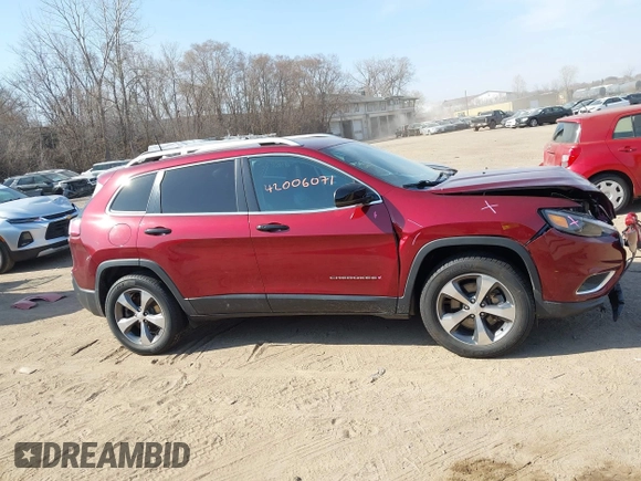 2019 Jeep Cherokee Limited with VIN 1C4PJMDX4KD122186, listed as a IAAI auction lot 42006071 with 83,164 mi miles and . Bid and sale history available at DreamBid. Image 13.