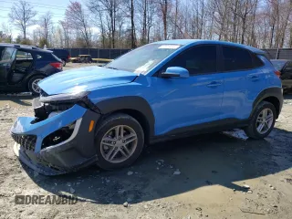 2022 Hyundai Kona SE z VIN KM8K2CAB8NU797436, wystawiony jako Copart lot #52279115 z przebiegiem 28 277 mil mil oraz Szkoda całkowita • Salvage title. Historia ofert i sprzedaży dostępna na DreamBid. Obrazek 1.