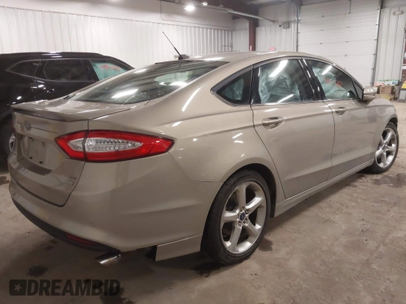 2015 Ford Fusion SE with VIN 3FA6P0HD5FR290442, listed as a IAAI auction lot 41973661 with 53,934 mi miles. Bid and sale history available at carsss.com. Image 4.