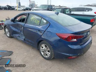 2020 Hyundai Elantra SEL z VIN 5NPD84LFXLH631153, wystawiony jako IAAI lot #41901244 z przebiegiem 48 335 mil mil oraz . Historia ofert i sprzedaży dostępna na DreamBid. Obrazek 3.