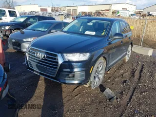2017 Audi Q7 Premium Plus z VIN WA1LAAF75HD019470, wystawiony jako IAAI lot #41724853 z przebiegiem 85 301 mil mil oraz . Historia ofert i sprzedaży dostępna na DreamBid. Obrazek 17.