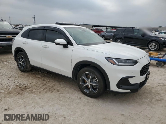 2025 Honda HR-V EX-L z VIN 3CZRZ1H70SM715374, wystawiony jako Copart lot #51235815 z przebiegiem 5196 mil mil oraz Szkody całkowita. Historia ofert i sprzedaży dostępna na DreamBid. Obrazek 4.