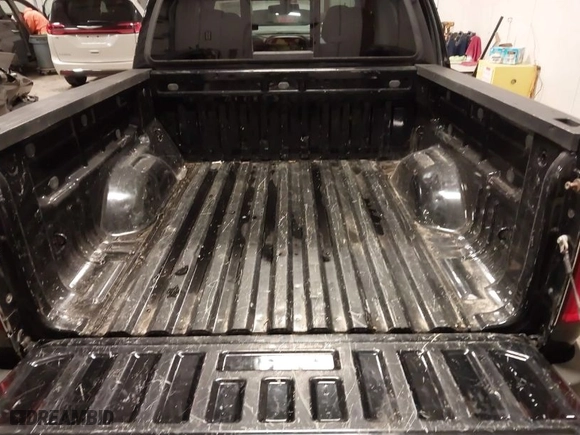 2016 Chevrolet Colorado 4WD Z71 with VIN 1GCGTDE32G1250263, listed as a IAAI auction lot 41823922 with 157,286 mi miles. Bid and sale history available at carsss.com. Image 18.