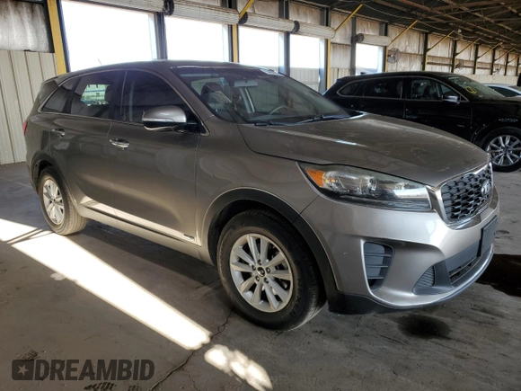2019 Kia Sorento LX V6 with VIN 5XYPGDA53KG441436, listed as a Copart auction lot 53906935 with 116,531 mi miles and Clean Title. Bid and sale history available at carsss.com. Image 4.