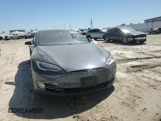 2017 Tesla Model S 100D with VIN 5YJSA1E20HF194600, listed as a Copart auction lot 49068495 with 52,023 mi miles and Salvage title. Bid and sale history available at DreamBid. Image 10.