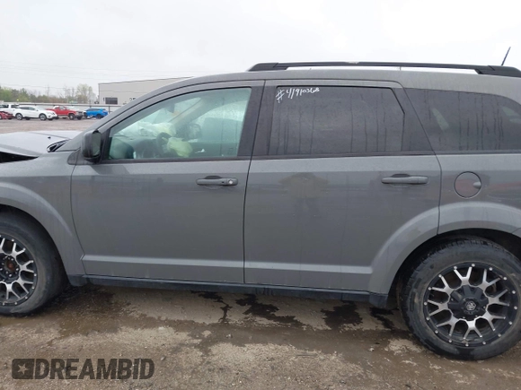 2019 Dodge Journey SE Value with VIN 3C4PDCAB5KT866156, listed as a IAAI auction lot 41910368 with 123,025 mi miles and . Bid and sale history available at DreamBid. Image 14.