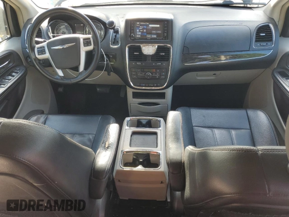 2015 Chrysler Town & Country Touring with VIN 2C4RC1BG3FR570958, listed as a Copart auction lot 54717775 with 306,883 mi miles and Clean Title. Bid and sale history available at carsss.com. Image 8.