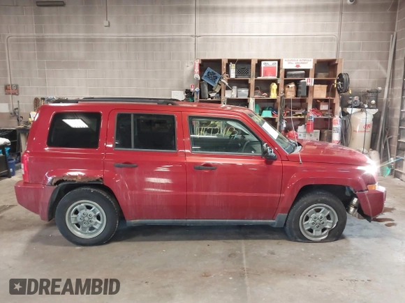 2007 Jeep Patriot Sport with VIN 1J8FT28W67D272456, listed as a IAAI auction lot 41672403 with 132,762 mi miles and . Bid and sale history available at DreamBid. Image 13.