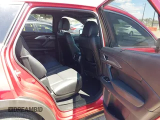 2017 Mazda CX-9 Grand Touring z VIN JM3TCADY3H0140895, wystawiony jako IAAI lot #42817948 z przebiegiem 125 288 mil mil oraz . Historia ofert i sprzedaży dostępna na DreamBid. Obrazek 8.