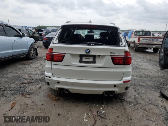 2012 BMW X5 M with VIN 5YMGY0C55CLK27404, listed as a Copart auction lot 75512644 with 0 mi miles and Salvage Title. Bid and sale history available at carsss.com. Image 6.