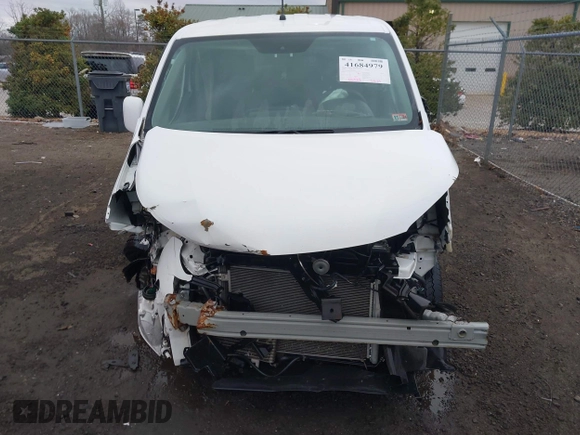 2019 Nissan NV200 Compact Cargo S with VIN 3N6CM0KN9KK706662, listed as a IAAI auction lot 41684979 with 58,988 mi miles. Bid and sale history available at carsss.com. Image 6.