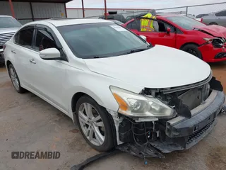 2015 Nissan Altima SL z VIN 1N4BL3AP5FC432495, wystawiony jako IAAI lot #41906086 z przebiegiem 181 322 mil mil oraz . Historia ofert i sprzedaży dostępna na DreamBid. Obrazek 1.