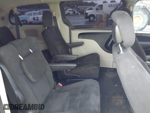 2016 Dodge Grand Caravan SXT with VIN 2C4RDGCG3GR242133, listed as a IAAI auction lot 40412052 with 95,091 mi miles and . Bid and sale history available at DreamBid. Image 8.