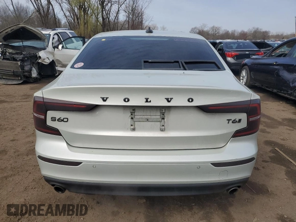 2019 Volvo S60 Momentum with VIN 7JRA22TK6KG003407, listed as a Copart auction lot 52598555 with 118,555 mi miles and Salvage Title. Bid and sale history available at carsss.com. Image 6.