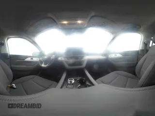2025 Ford Explorer Active z VIN 1FMUK8DH4SGA45541, wystawiony jako IAAI lot #41492974 z przebiegiem 594 mil mil oraz . Historia ofert i sprzedaży dostępna na DreamBid. Obrazek 18.