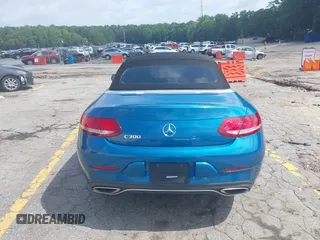 2018 Mercedes-Benz C 300 with VIN WDDWK4JB4JF617868, listed as a IAAI auction lot 42517376 with 175,853 mi miles and . Bid and sale history available at DreamBid. Image 16.