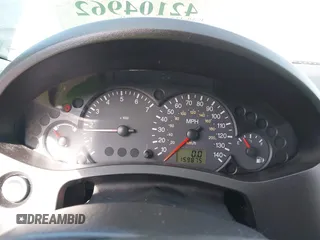 2006 Ford Focus S z VIN 1FAHP37N46W190690, wystawiony jako IAAI lot #42104962 z przebiegiem 159 875 mil mil oraz . Historia ofert i sprzedaży dostępna na DreamBid. Obrazek 7.
