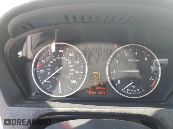 2013 BMW X5 xDrive35i z VIN 5UXZV4C52D0G56473, wystawiony jako Copart lot #56563345 z przebiegiem 156 884 mil mil oraz Szkoda całkowita • Salvage title. Historia ofert i sprzedaży dostępna na DreamBid. Obrazek 9.