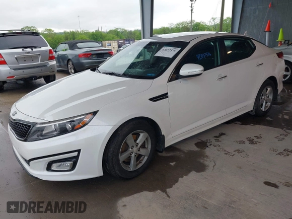 2015 Kia Optima LX with VIN KNAGM4A74F5599130, listed as a IAAI auction lot 42037576 with 177,067 mi miles. Bid and sale history available at carsss.com. Image 2.