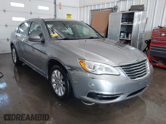 2014 Chrysler 200 Touring with VIN 1C3CCBBB0EN107711, listed as a IAAI auction lot 41576219 with 128,052 mi miles. Bid and sale history available at carsss.com. Image 1.