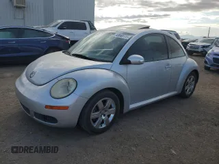 2008 Volkswagen New Beetle Coupe S with VIN 3VWRW31C18M501775, listed as a Copart auction lot 43069115 with 144,604 mi miles and Clean Title. Bid and sale history available at carsss.com. Image 1.