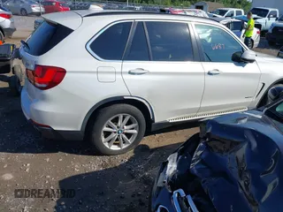 2014 BMW X5 xDrive35d z VIN 5UXKS4C51E0J94562, wystawiony jako IAAI lot #42376687 z przebiegiem 212 200 mil mil oraz . Historia ofert i sprzedaży dostępna na DreamBid. Obrazek 13.