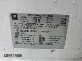 2017 GMC Sierra 2500HD Denali z VIN 1GT12UEY0HF216704, wystawiony jako Copart lot #56409765 z przebiegiem 111 525 mil mil oraz Szkoda całkowita • Salvage title. Historia ofert i sprzedaży dostępna na DreamBid. Obrazek 12.