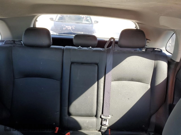 2018 Mitsubishi Outlander SEL z VIN JA4AR4AW5JU011133, wystawiony jako Copart lot #41871405 z przebiegiem 95 416 mil mil oraz Tytuł czysty. Historia ofert i sprzedaży dostępna na DreamBid. Obrazek 10.