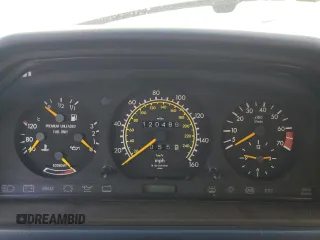 1990 Mercedes-Benz 300 with VIN WDBEA30D7LB246817, listed as a Copart auction lot 71825934 with 120,489 mi miles and Salvage Title. Bid and sale history available at carsss.com. Image 9.