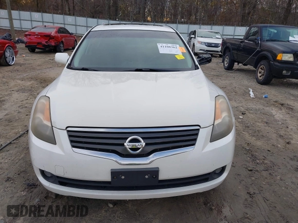 2009 Nissan Altima 2.5 S with VIN 1N4AL21EX9C143184, listed as a IAAI auction lot 41108362 with 195,564 mi miles. Bid and sale history available at carsss.com. Image 12.