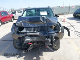 2016 Jeep Renegade Trailhawk with VIN ZACCJBCT9GPD44524, listed as a IAAI auction lot 41729209 with 96,619 mi miles and . Bid and sale history available at carsss.com. Image 13.