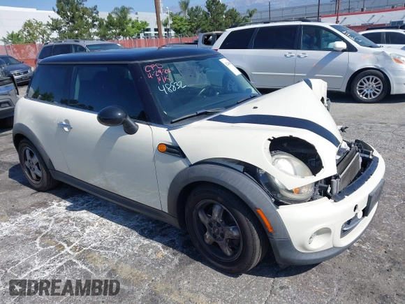 2011 MINI Hardtop with VIN WMWSU3C52BT095133, listed as a IAAI auction lot 42249436 with 44,652 mi miles and . Bid and sale history available at DreamBid. Image 1.