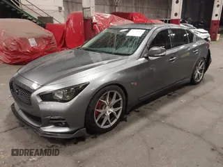 2016 Infiniti Q50 3.0t Premium with VIN JN1EV7AP0GM305466, listed as a IAAI auction lot 41778105 with 79,919 mi miles. Bid and sale history available at carsss.com. Image 17.