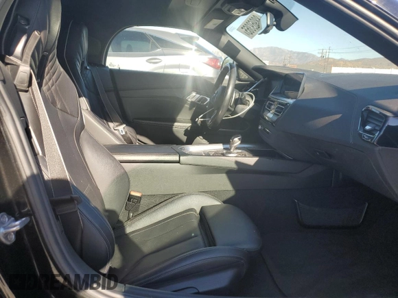 2020 BMW Z4 sDrive30i with VIN WBAHF3C02LWW54463, listed as a Copart auction lot 88969365 with 80,670 mi miles and Salvage Title. Bid and sale history available at carsss.com. Image 10.
