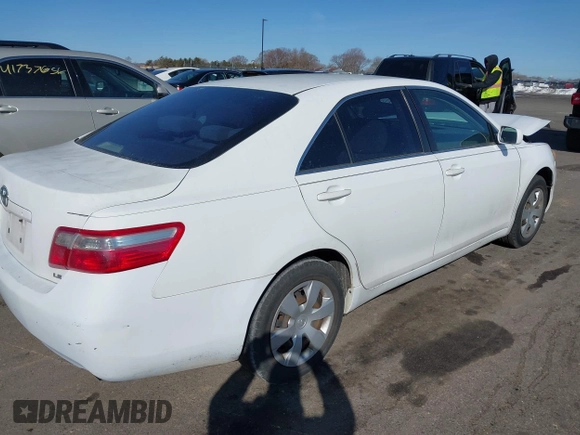2007 Toyota Camry CE with VIN 4T1BE46K47U706736, listed as a IAAI auction lot 41760496 with 205,016 mi miles. Bid and sale history available at carsss.com. Image 4.