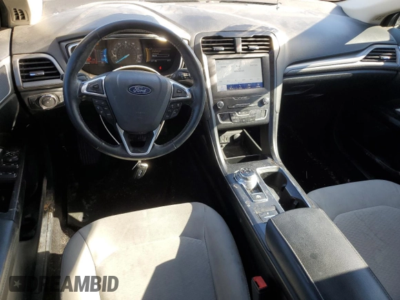 2020 Ford Fusion SE with VIN 3FA6P0HD8LR128879, listed as a Copart auction lot 89090425 with 129,784 mi miles and Salvage Title. Bid and sale history available at carsss.com. Image 8.