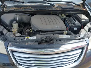 2014 Chrysler Town & Country Touring with VIN 2C4RC1BGXER111473, listed as a IAAI auction lot 41946581 with 303,547 mi miles. Bid and sale history available at carsss.com. Image 10.
