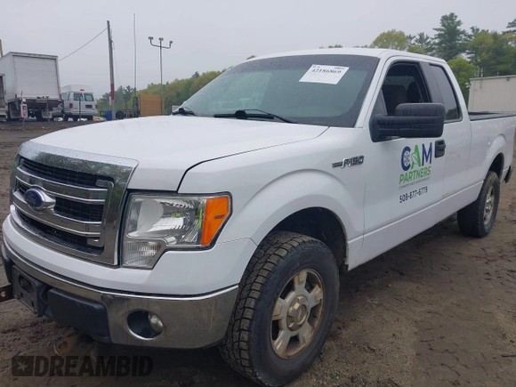 2013 Ford F-150 XL with VIN 1FTFX1EF0DFA84252, listed as a IAAI auction lot 42186869 with 206,644 mi miles and . Bid and sale history available at carsss.com. Image 17.