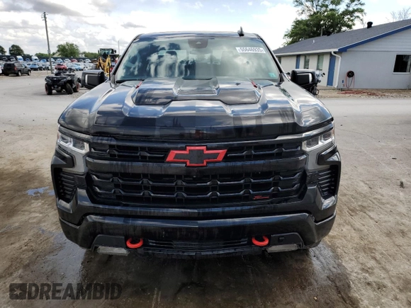 2022 Chevrolet Silverado 1500 LT Trail Boss with VIN 3GCUDFETXNG503890, listed as a Copart auction lot 55646935 with 32,407 mi miles and Salvage Title. Bid and sale history available at DreamBid. Image 5.