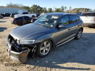 2018 Audi Q5 Premium with VIN WA1ANAFY7J2017368, listed as a Copart auction lot 84911294 with 95,607 mi miles and Salvage Title. Bid and sale history available at carsss.com. Image 1.