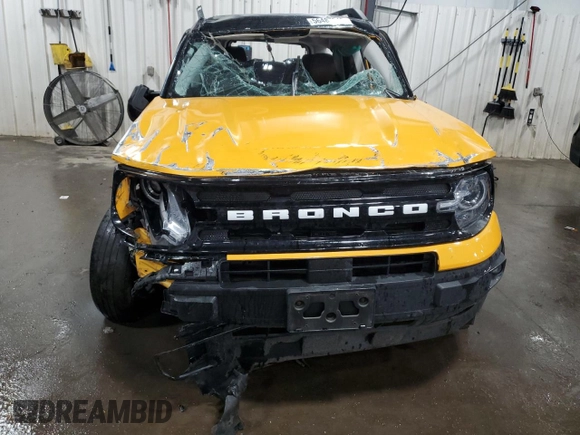 2022 Ford Bronco Sport Outer Banks with VIN 3FMCR9C63NRD70417, listed as a Copart auction lot 56487815 with 29,284 mi miles and Salvage title. Bid and sale history available at DreamBid. Image 5.