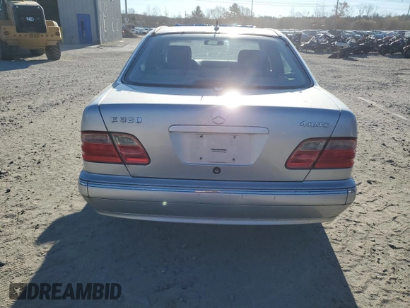 2001 Mercedes-Benz E-Class AWD with VIN WDBJF82J81X059893, listed as a Copart auction lot 80285554 with 156,713 mi miles and Clean Title. Bid and sale history available at carsss.com. Image 6.