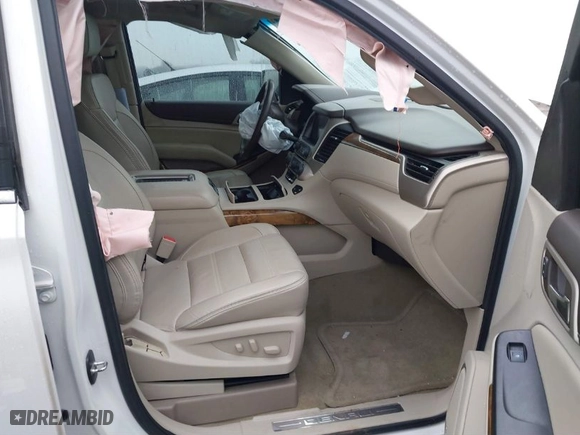 2016 GMC Yukon Denali with VIN 1GKS2CKJ1GR299065, listed as a IAAI auction lot 41513618 with 111,043 mi miles. Bid and sale history available at carsss.com. Image 5.