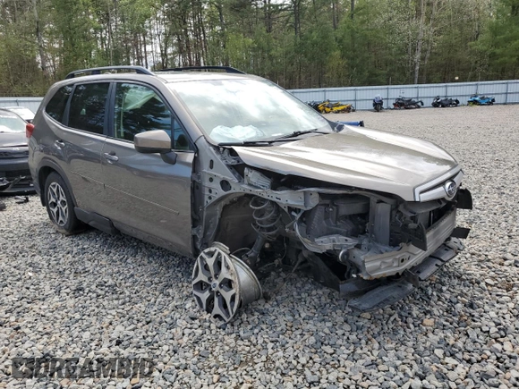 2019 Subaru Forester Premium with VIN JF2SKAGC0KH406181, listed as a Copart auction lot 56172575 with 149,279 mi miles and Salvage title. Bid and sale history available at DreamBid. Image 4.