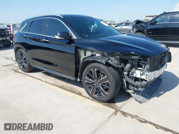2021 Infiniti QX50 Luxe z VIN 3PCAJ5BA4MF105359, wystawiony jako IAAI lot #41772029 z przebiegiem 66 497 mil mil oraz . Historia ofert i sprzedaży dostępna na DreamBid. Obrazek 1.