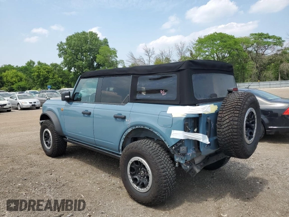 2022 Ford Bronco with VIN 1FMEE5DH7NLB89588, listed as a Copart auction lot 59777455 with 25,323 mi miles and Salvage title. Bid and sale history available at DreamBid. Image 2.