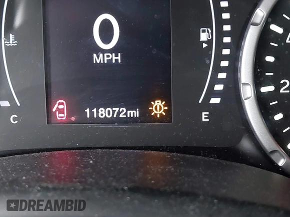 2017 Jeep Renegade Latitude with VIN ZACCJBBB4HPG10655, listed as a IAAI auction lot 41660630 with 118,072 mi miles. Bid and sale history available at carsss.com. Image 15.