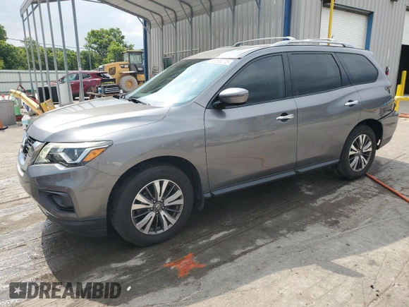 2017 Nissan Pathfinder Platinum with VIN 5N1DR2MN7HC695060, listed as a Copart auction lot 62096275 with 180,221 mi miles and Salvage title. Bid and sale history available at DreamBid. Image 1.