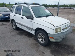 2001 Chevrolet Tracker z VIN 2CNBE13C016903775, wystawiony jako IAAI lot #42481922 z przebiegiem 148 878 mil mil oraz . Historia ofert i sprzedaży dostępna na DreamBid. Obrazek 1.