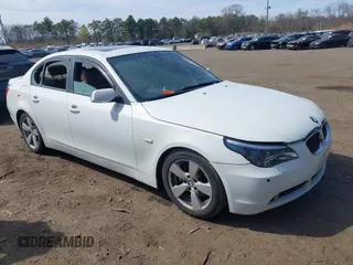 2007 BMW 5 Series 530xi with VIN WBANF73537CU26484, listed as a IAAI auction lot 42060808 with 164,727 mi miles and . Bid and sale history available at carsss.com. Image 1.